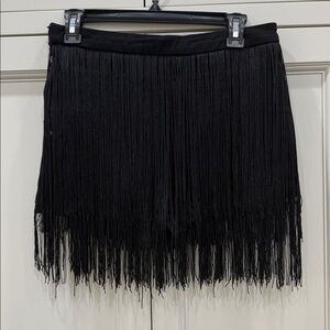SHEIN Fringe Hem Overlay Shorts Size Large Black.